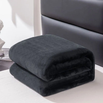 1pc, simple and plain plush blanket,