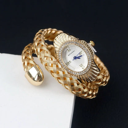Fashion Diamond Snake Shape Wristwatch