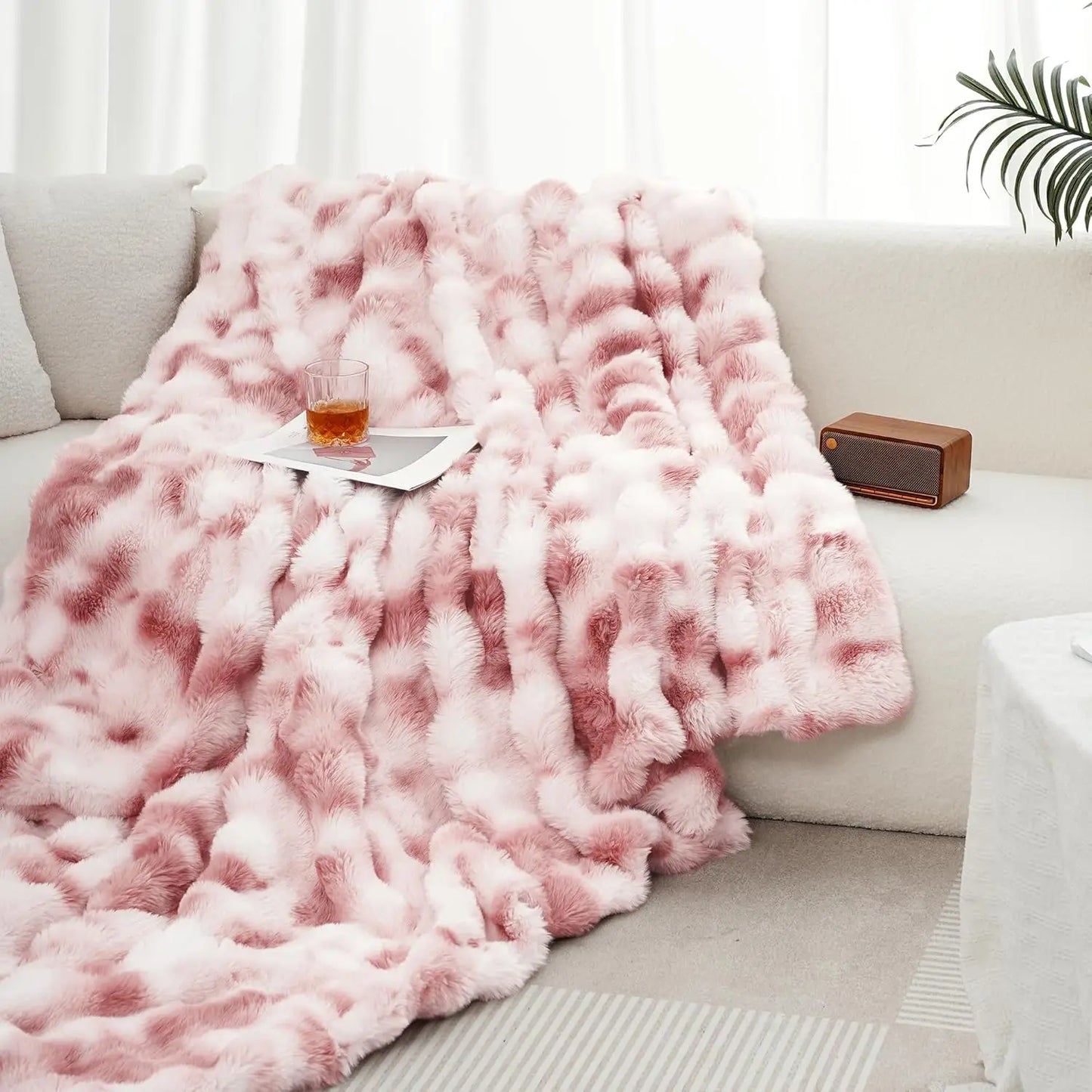 1pc Faux Rabbit Fleece Blanket -